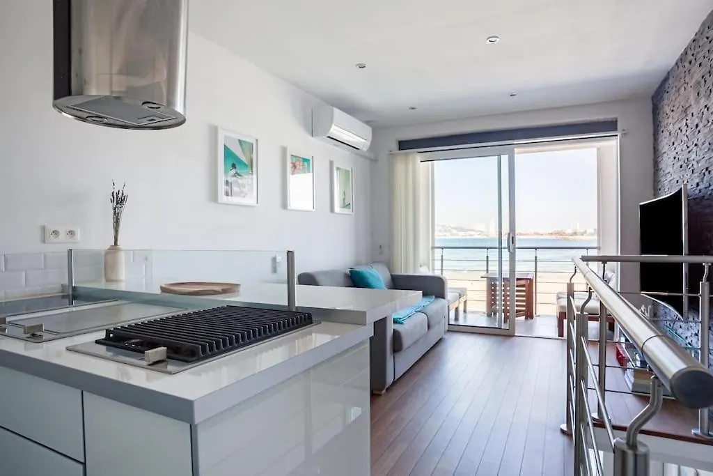 Appartement Cabanon avec terrasse - bord de plage - Le Cabanon 12 à Marseille 0*,  France