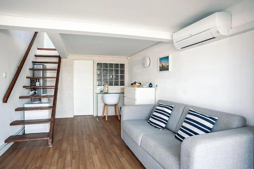 Appartement Cabanon avec terrasse - bord de plage - Le Cabanon 12 à Marseille